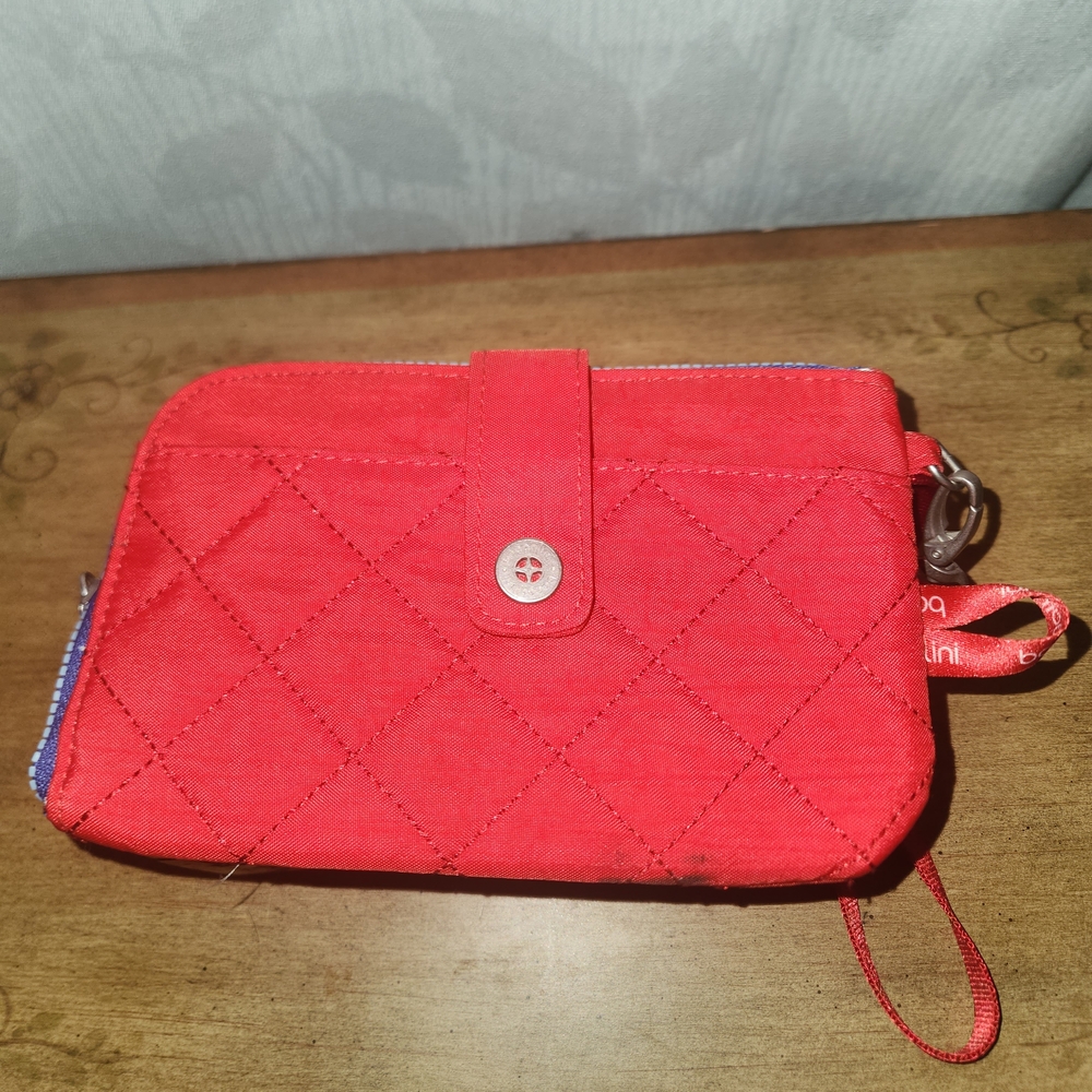 Baggallini Quilted Red Women's Wristlet